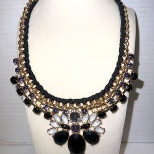 Elegant Black and Gold Statement Necklace‎